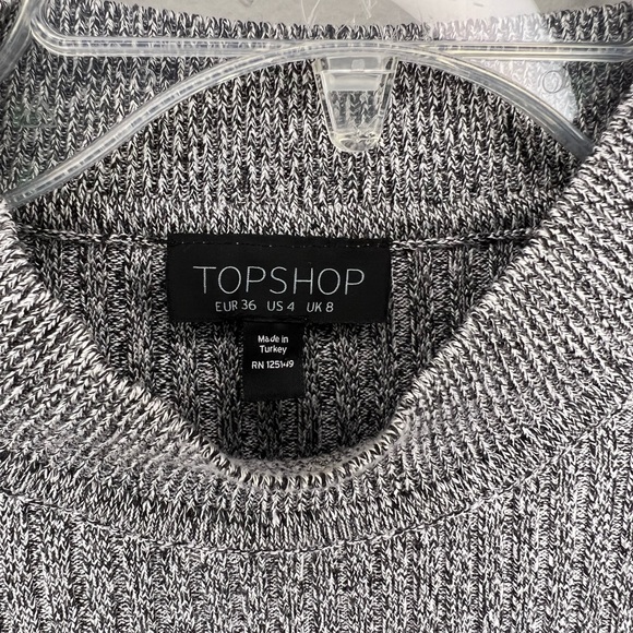 Top Shop Size 4 Gray Knit Long Sleeve Mock Neck Long Sweater - Picture 3 of 7
